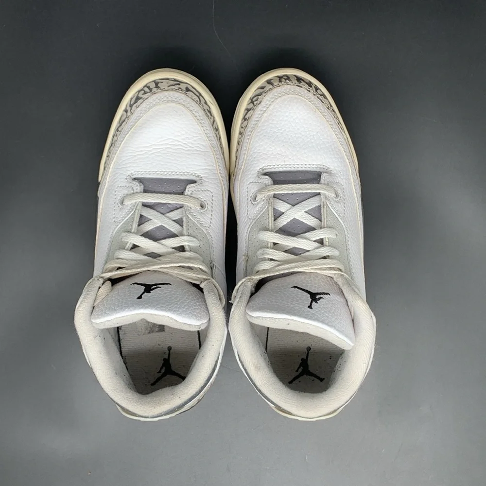 Jordan 3 Retro  PS Hide N Sneak Basketball Shoes FB4416-100 Youth‎ Sz 2.5